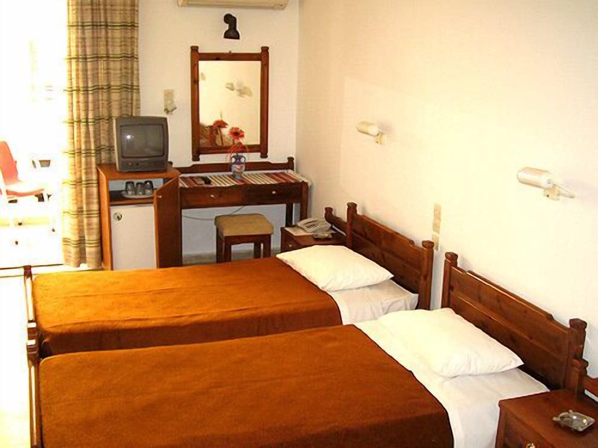 Doxa Hotel Ágios Nikólaos 외부 사진